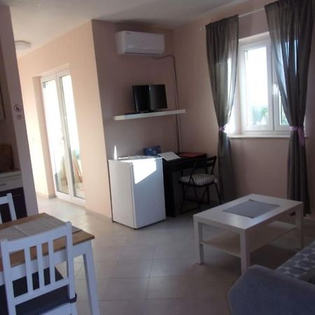 אומאג Apartman Anna Kuhar מראה חיצוני תמונה