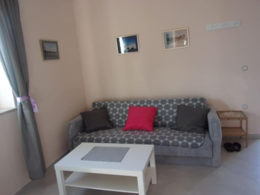 אומאג Apartman Anna Kuhar מראה חיצוני תמונה