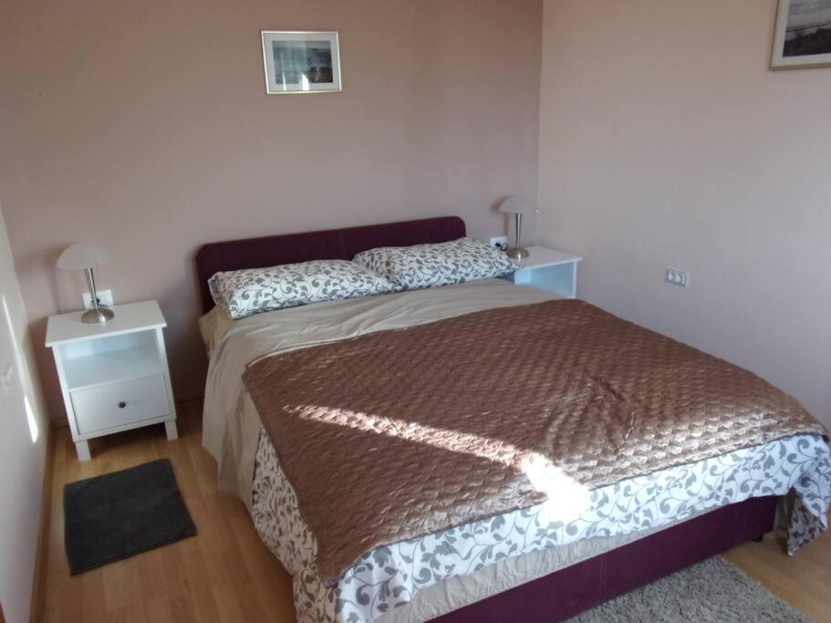 אומאג Apartman Anna Kuhar מראה חיצוני תמונה